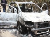 Polícia encontra corpos dentro de veículo carbonizado em Campo Alegre