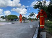 Frentes de trabalho promovem serviços de limpeza e conservação de vários bairros de Arapiraca