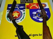 Em Campo Alegre: Homem é preso com espingarda de grosso calibre e rifle 38