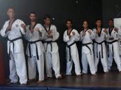 Atletas de taekwondo do Vitória sobem ao pódio no Brasileiro
