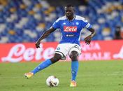 Presidente do Napoli admite que Koulibaly pode deixar o clube