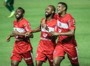 CRB goleia o Cuiabá no Rei Pelé e termina a Série B na décima colocação
