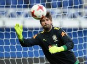 Goleiro Alisson participou do treino da Seleção (Foto: Pedro Martins/MoWA Press)