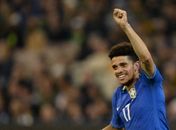 Sempre lembrado por antiga comparação com Messi, Taison mantém bom humor e comemora ida ao Mundial