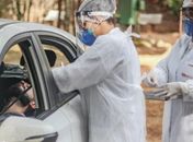 Elenco retoma as atividades físicas no CT após período em isolamento