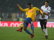 CRB anuncia contratação de volante Wesley Dias, ex-Vitória