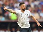 Giroud cita caso de alemão ao falar sobre preconceito: 'Impossível ser homossexual no futebol'