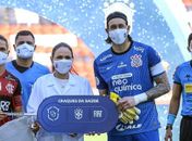 Craques da Saúde doa ambulância para Hospital da Mulher