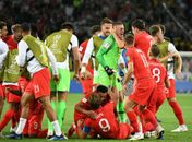 Kane celebra primeiro triunfo nos pênaltis da Inglaterra em Copas