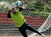 Flamengo empresta goleiro Alex Roberto para o Coritiba