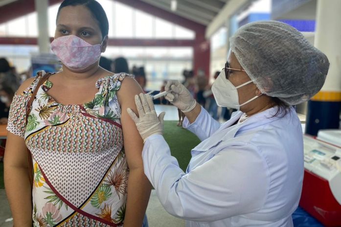Lagoa da Canoa amplia vacinação para faixa etária entre 56 e 59 anos
