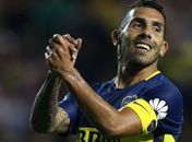 Coronavírus: Tevez diz que 'qualquer jogador pode viver um ano sem cobrar salário'