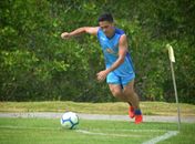 CSA confirma contratação do atacante Héctor Bustamante