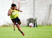 Andrés se reúne com Carille e novo 9 pode ficar para depois da Copa