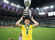 Dirigentes do Fla vão a Madri em 'cartada final' para trazer Filipe Luís