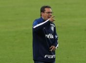 Luxemburgo explica Patrick de Paula no banco: 'É o que mais jogou'

