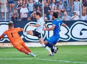 ASA vence e avança