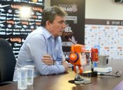 Andrés reclama de erros de arbitragem contra o Corinthians e promete ir à CBF: 'É inadmissível'