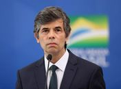 "Teich durou menos tempo no cargo que técnicos do Botafogo", diz jornalista