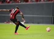Anderson Lopes marca pela Copa da Liga Japonesa e comemora seu 40º gol no futebol asiático