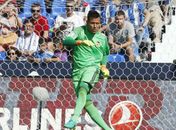 Intenção do Valencia era vender Diego Alves, e não emprestá-lo como quer o Flamengo (Foto: Reprodução/Valencia)