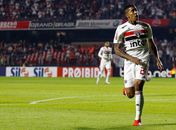 Lesão de Pablo abre espaço para Raniel se firmar no São Paulo
