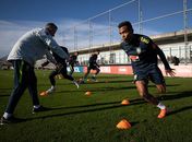 Alex Sandro ganha espaço com Tite e pode ser titular do Brasil contra a Argentina