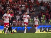 CRB perde para o Athletico-PR no Rei Pelé e se mantém no meio da tabela da Série B

