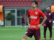 Rodrigo Caio atinge recorde e ultrapassa os ídolos Raí e Zetti