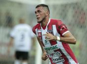Em dia de atacantes, CRB apresenta Iago e anuncia Edson Cariús
