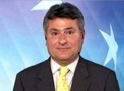 'Estranho o erro do árbitro', diz narrador da Globo sobre gol anulado de Jô