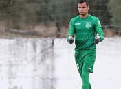 Antes de confronto contra Casillas, goleiro Bruno Brigido enaltece início com 100% de aproveitamento pelo Feirense