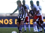 Sem público, estreia de Honda dá prejuízo a Botafogo e Bangu