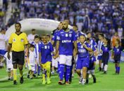 Pressionado por fatores extra-campo, CSA recebe o Vila Nova no Rei Pelé
