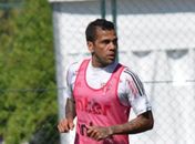 Dani Alves rejeita Flamengo: 'Único clube que jogo no Brasil é São Paulo'