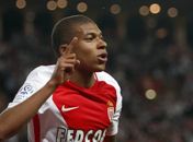 PSG oferece R$ 815 milhões mais Lucas Moura por Mbappé e Fabinho, diz canal de TV