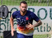 Capitão do Vasco, Castan relembra luta contra tumor no auge da carreira: 'Não conseguia andar'