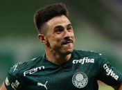 Willian, do Palmeiras, completa 300 jogos no Brasileirão