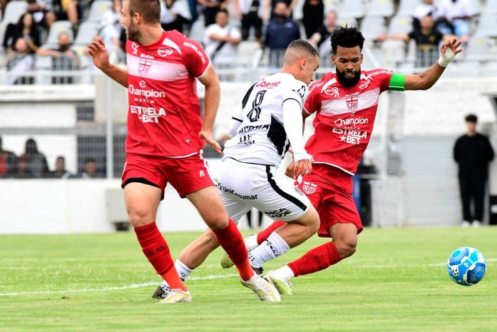 No encerramento da Série B, CRB perde para a Ponte Preta fora de casa