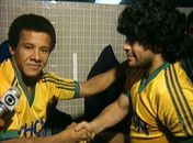 Jacozinho agradece “empurrão” de Maradona e lamenta morte do craque argentino 
