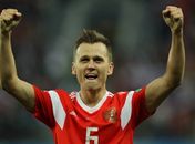 Rússia deslancha no 2º tempo, marca três em 15 minutos e bate Egito por 3 a 1