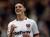 West Ham planeja dobrar salário de Declan Rice e estender contrato
