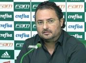 Presidente do Palmeiras admite contato do Flamengo por 'homem forte' do futebol