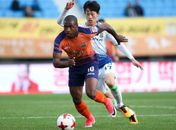 Ex-Flamengo e futebol coreano, atacante Diego Maurício é anunciado no CSA
