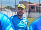 Mozart Santos pede desligamento do CSA e vai comandar a Chapecoense
