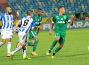 CSA abusa dos erros, tem jogador expulso e acaba derrotado pelo Goiás