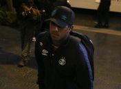 De solução a problema, Bolaños vive encruzilhada e pode deixar o Grêmio