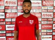 Atacante Willie vive expectativa de estrear pelo CRB diante do Juazeirense