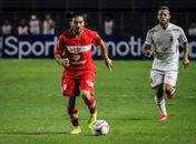 CRB perde para o Paraná e encosta no Z4 da Série B