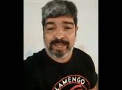 Camisa 'Flamengo Antifascista' fez com que torcedor precisasse de autorização para entrar no Maracanã